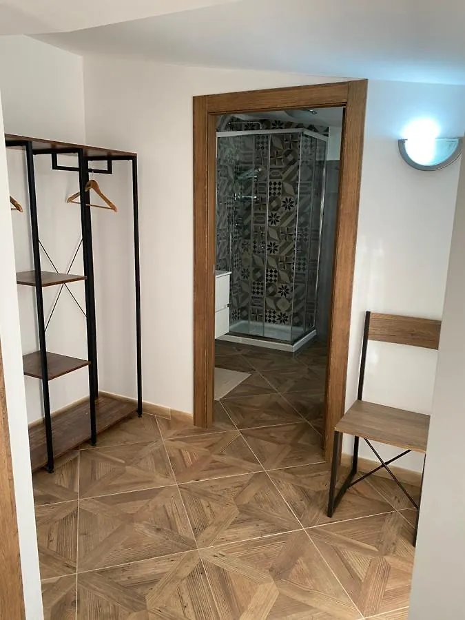 Dream Corleone One Bed & Breakfast